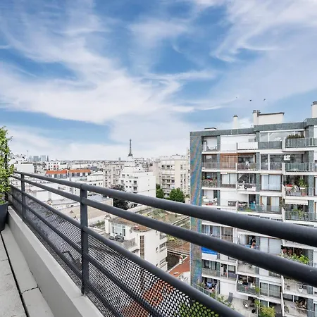 Eiffel Tower View With Balcony & Elevator Apartmán Paříž